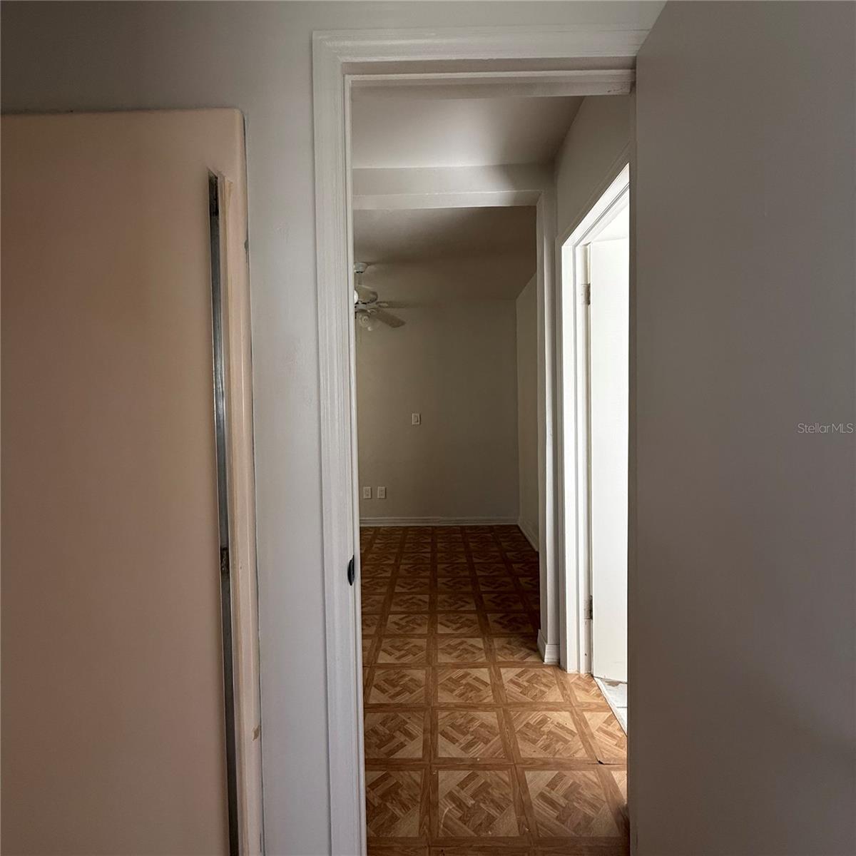 WARM MINERAL SPGS - Residential Income