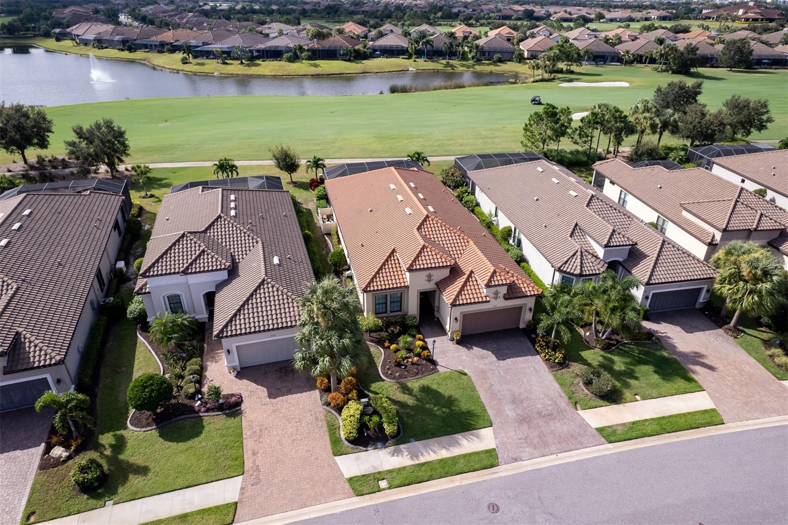 ESPLANADE GOLF AND COUNTRY CLUB - Residential