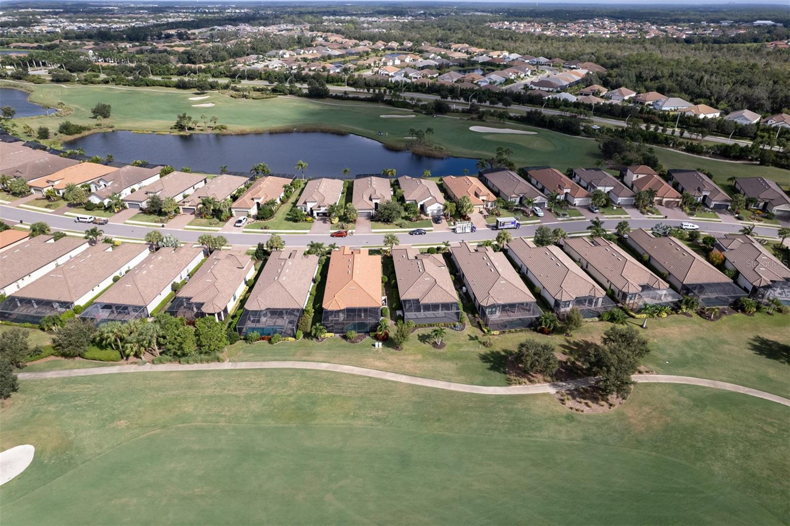 ESPLANADE GOLF AND COUNTRY CLUB - Residential