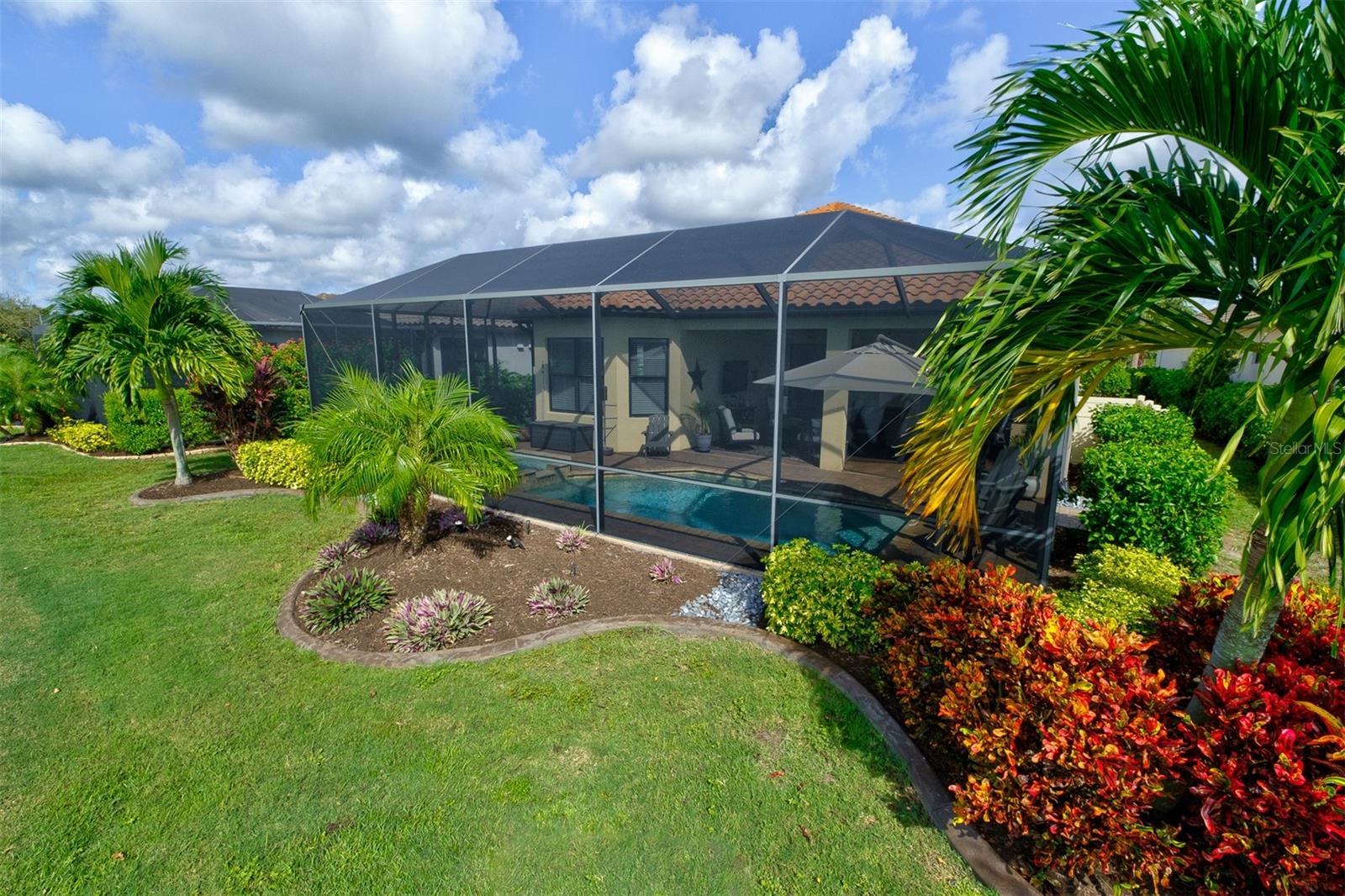 ESPLANADE GOLF AND COUNTRY CLUB - Residential