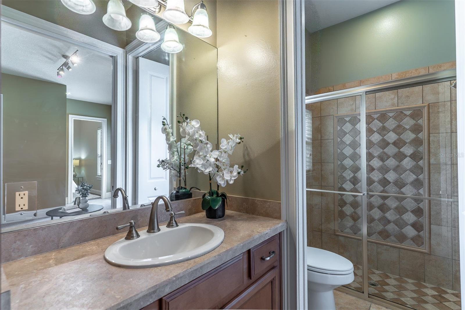 COUNTRY LAKE ESTATES - Residential