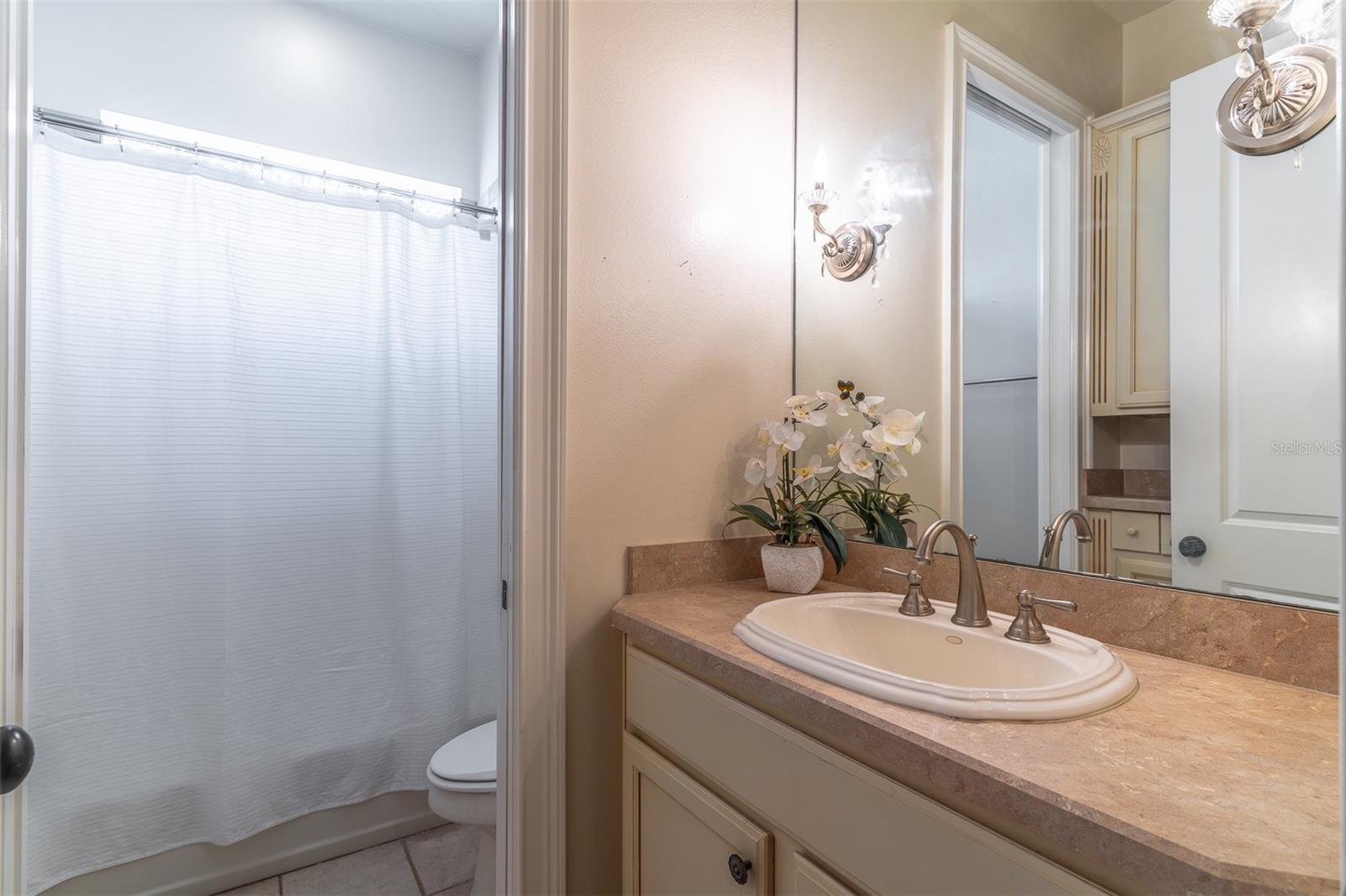 COUNTRY LAKE ESTATES - Residential