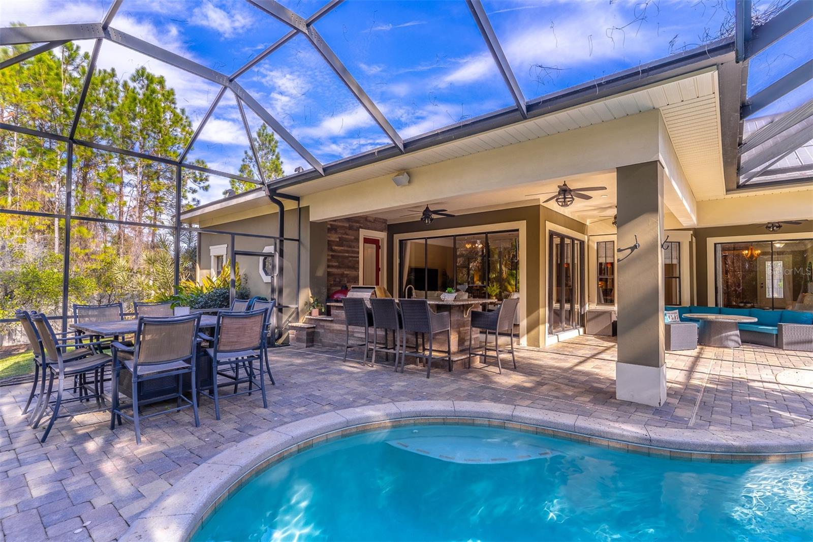 COUNTRY LAKE ESTATES - Residential