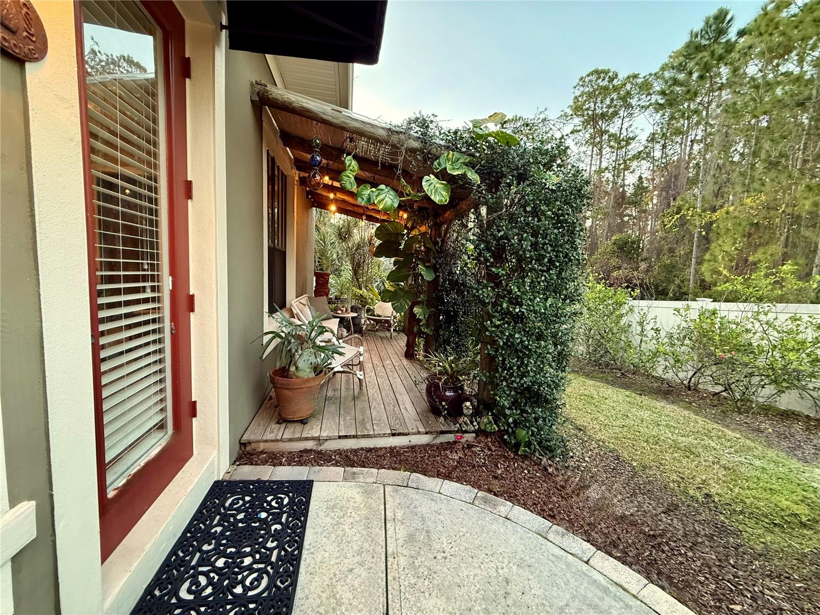 COUNTRY LAKE ESTATES - Residential