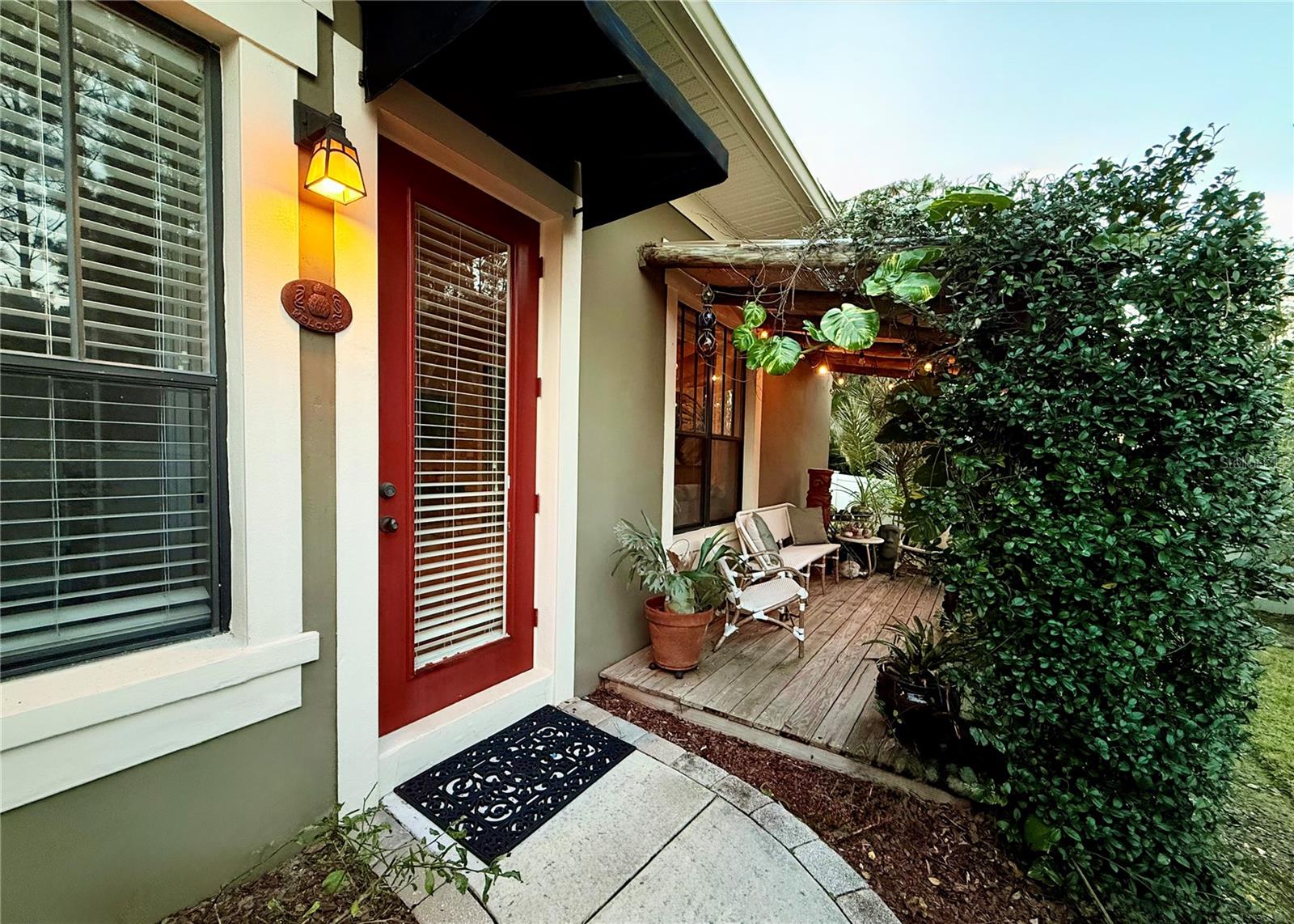 COUNTRY LAKE ESTATES - Residential