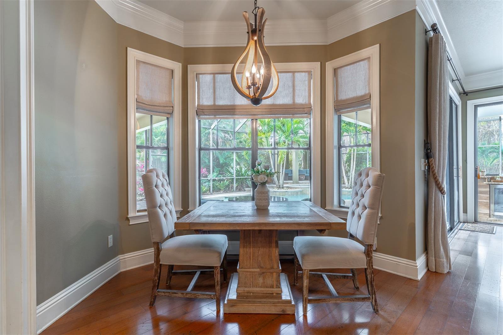 COUNTRY LAKE ESTATES - Residential