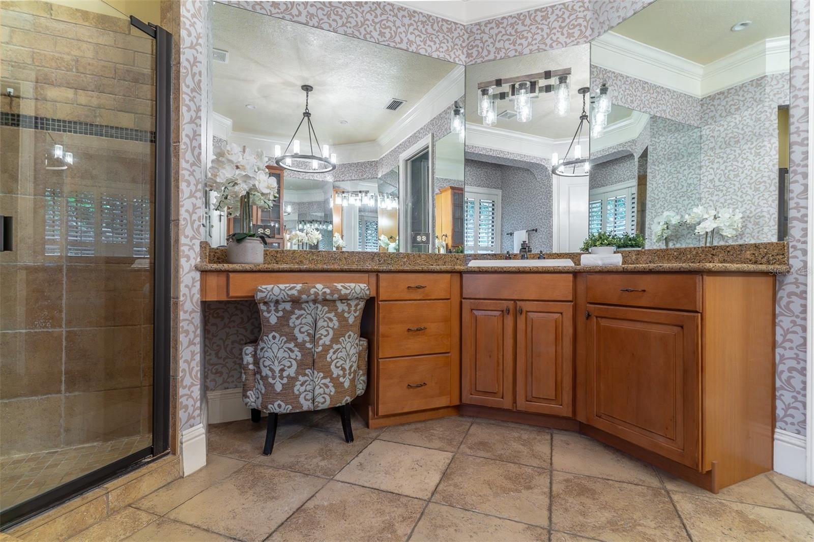 COUNTRY LAKE ESTATES - Residential