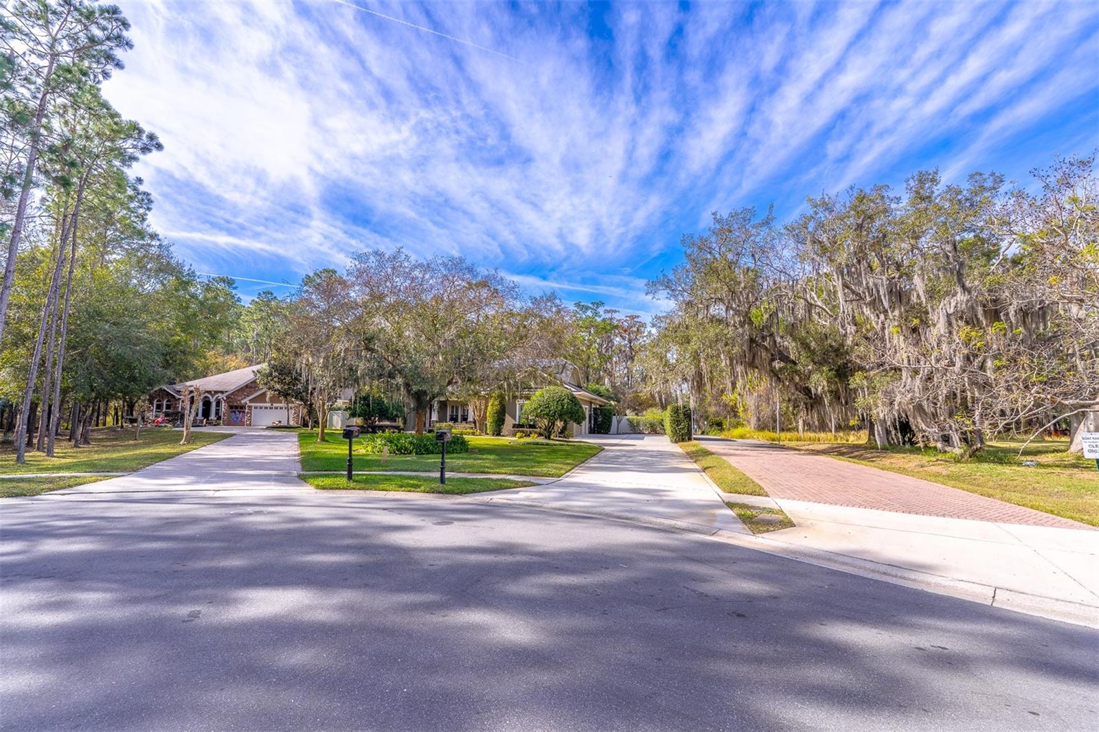 COUNTRY LAKE ESTATES - Residential