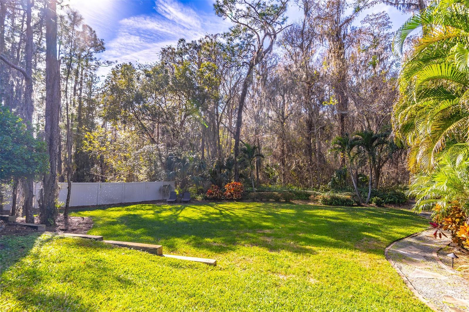 COUNTRY LAKE ESTATES - Residential