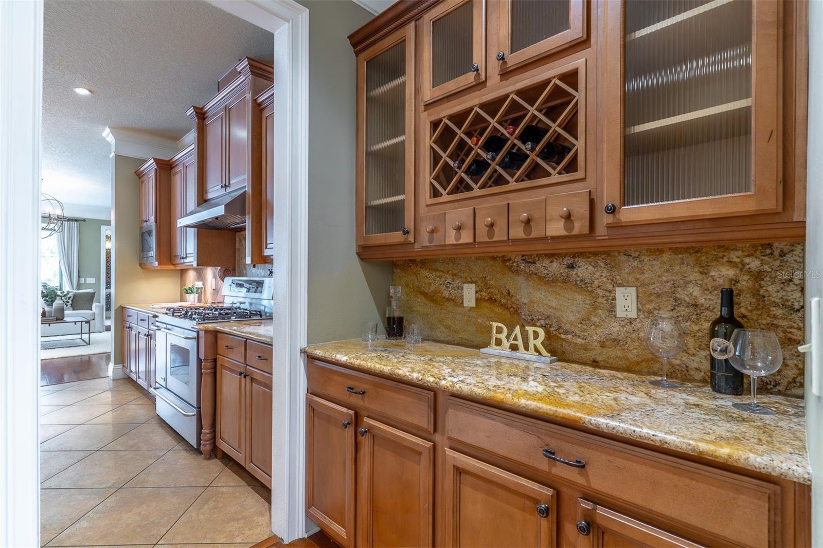 COUNTRY LAKE ESTATES - Residential