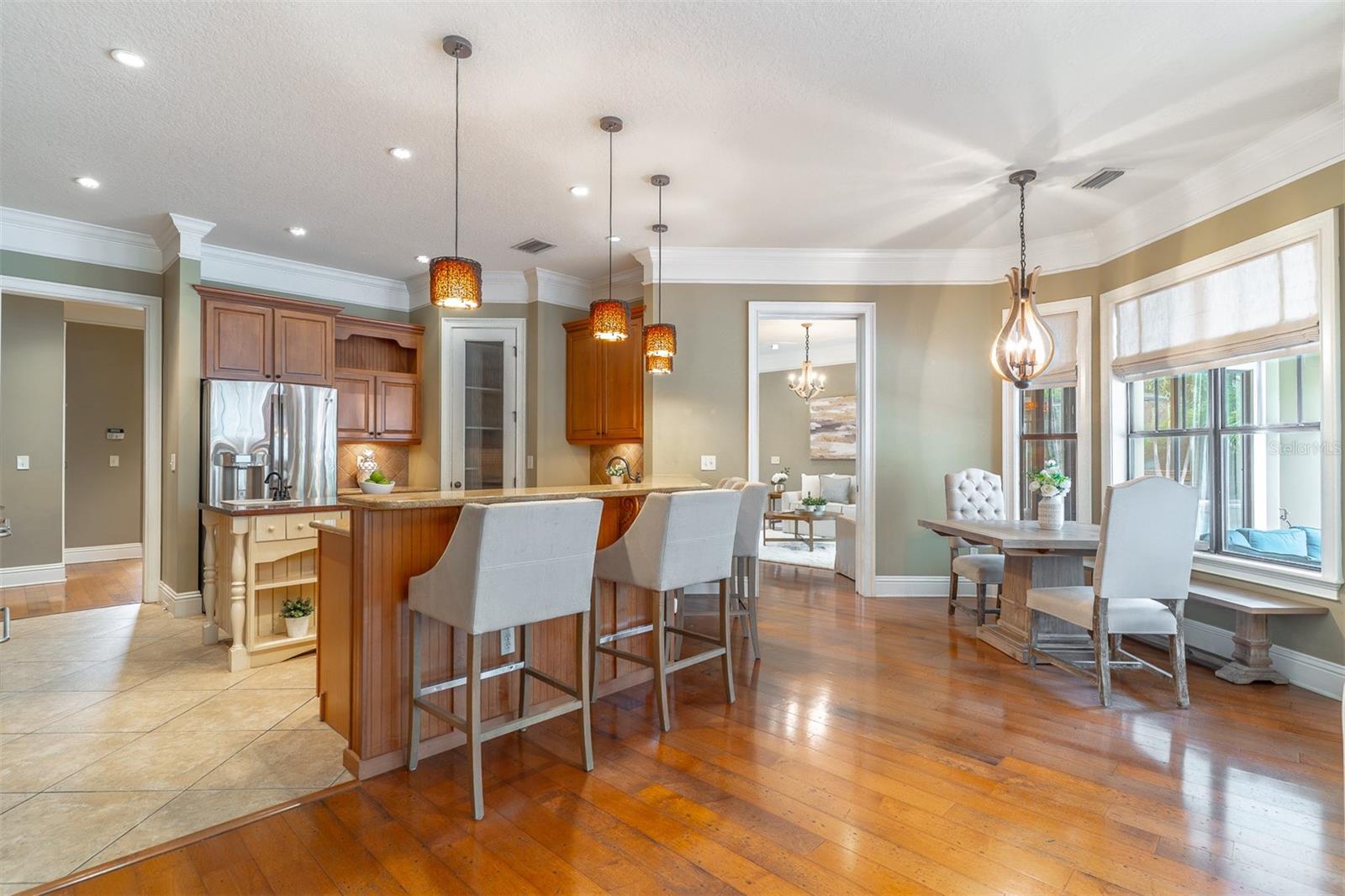 COUNTRY LAKE ESTATES - Residential