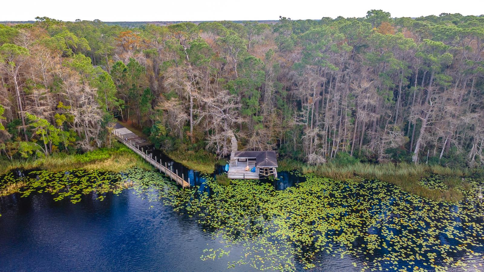 COUNTRY LAKE ESTATES - Residential