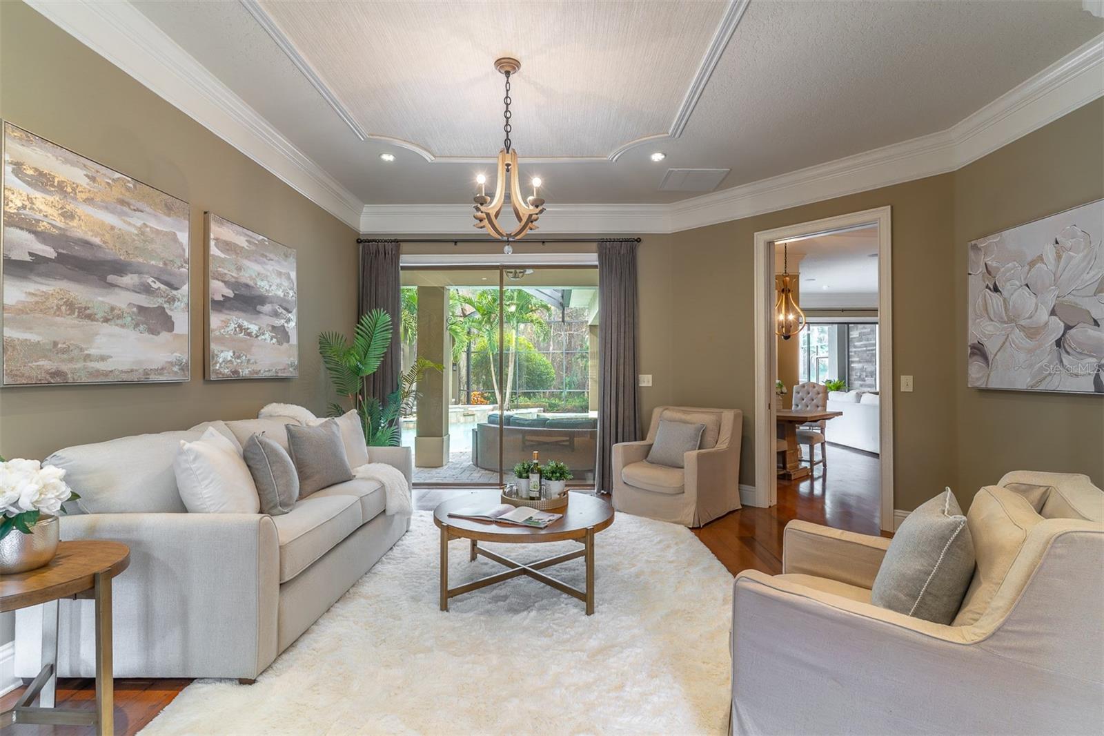 COUNTRY LAKE ESTATES - Residential