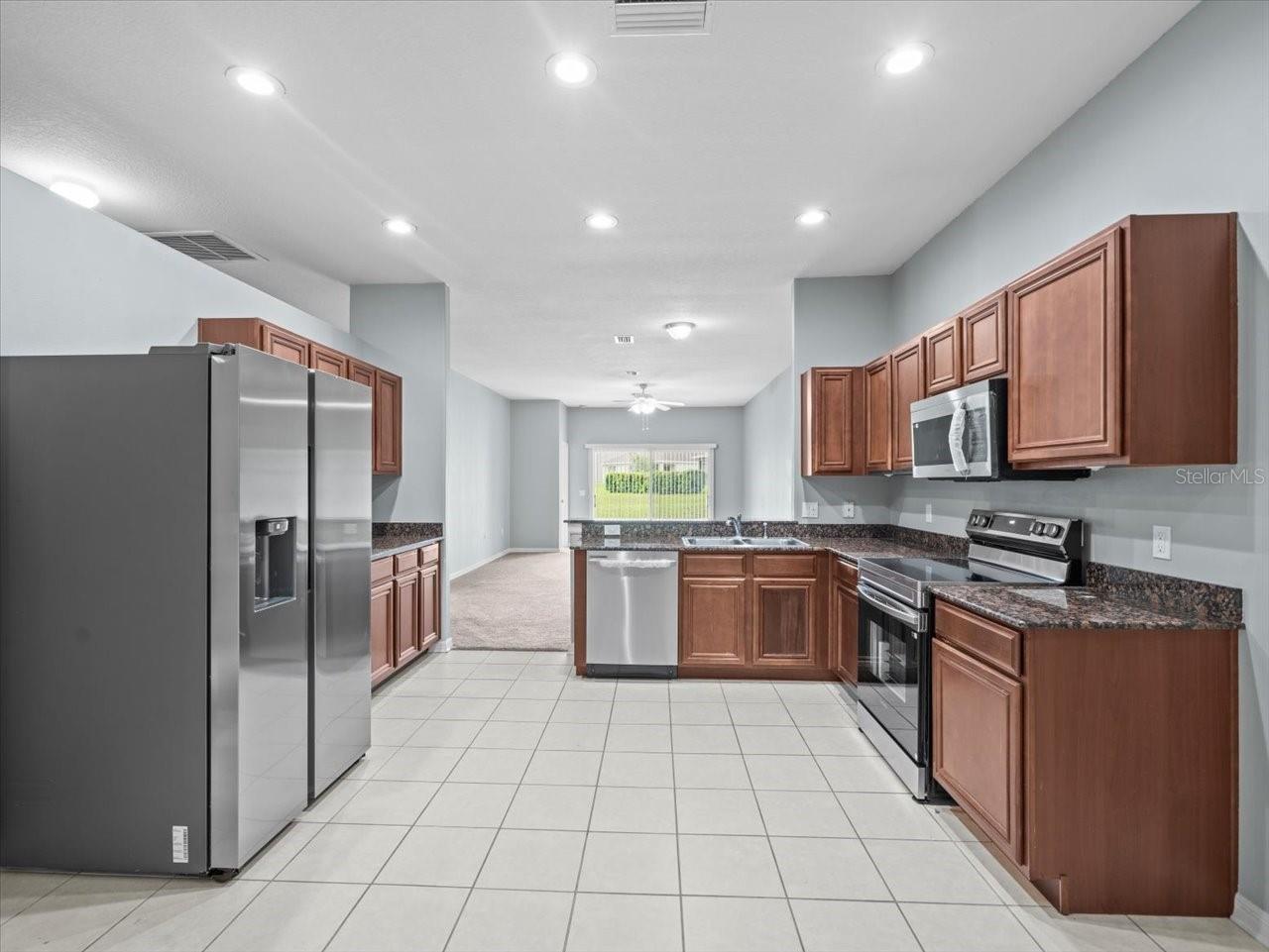 3891 CROSSLINE DRIVE