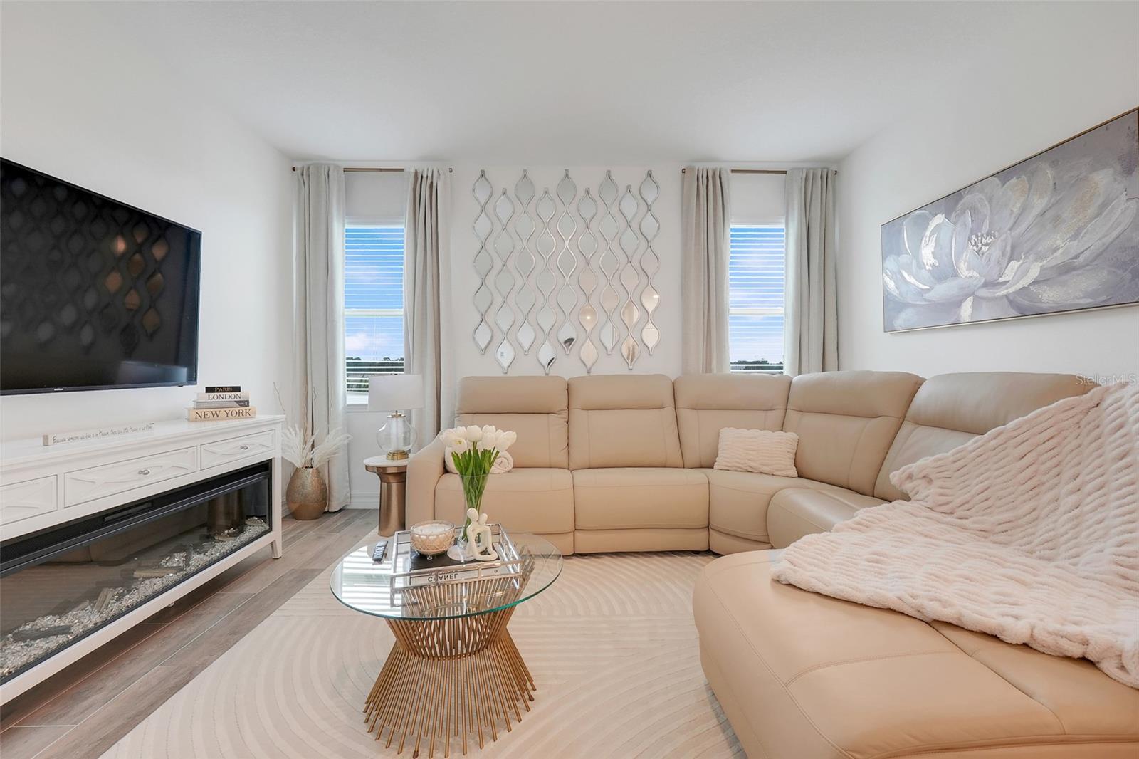 PRAIRIE OAKS - Residential