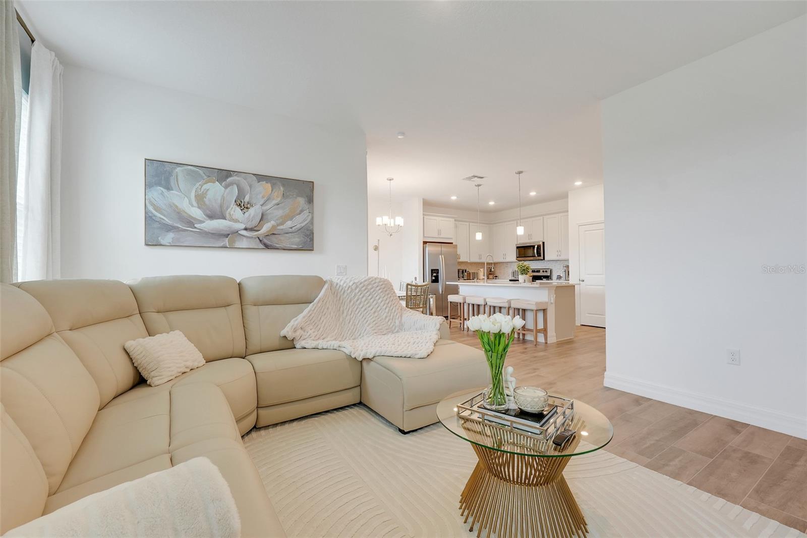 PRAIRIE OAKS - Residential