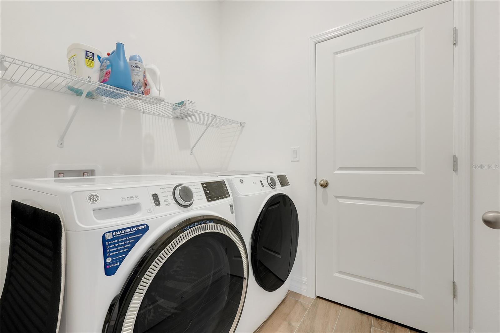 PRAIRIE OAKS - Residential