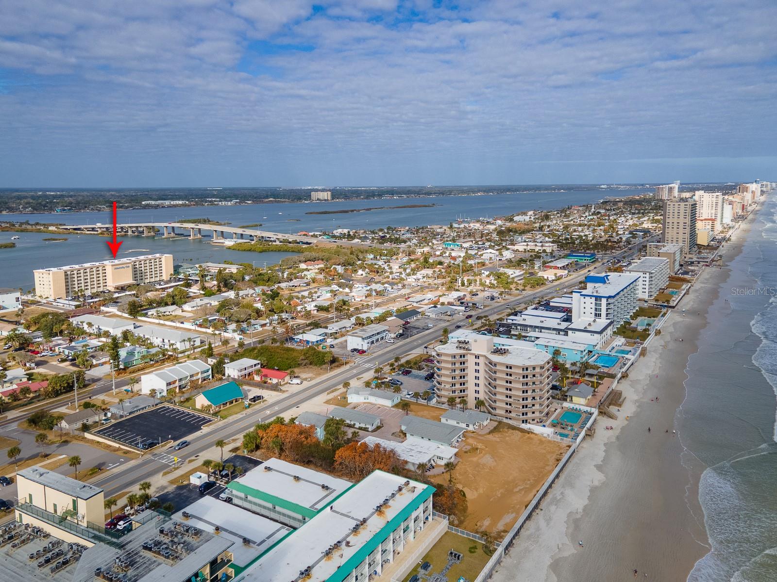 ADMIRALTY CLUB - Residential