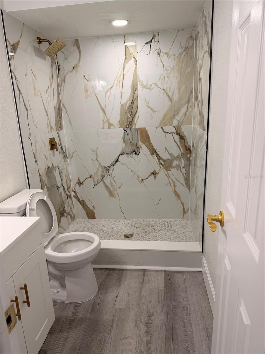 PARKWOOD VILLAGE - Residential