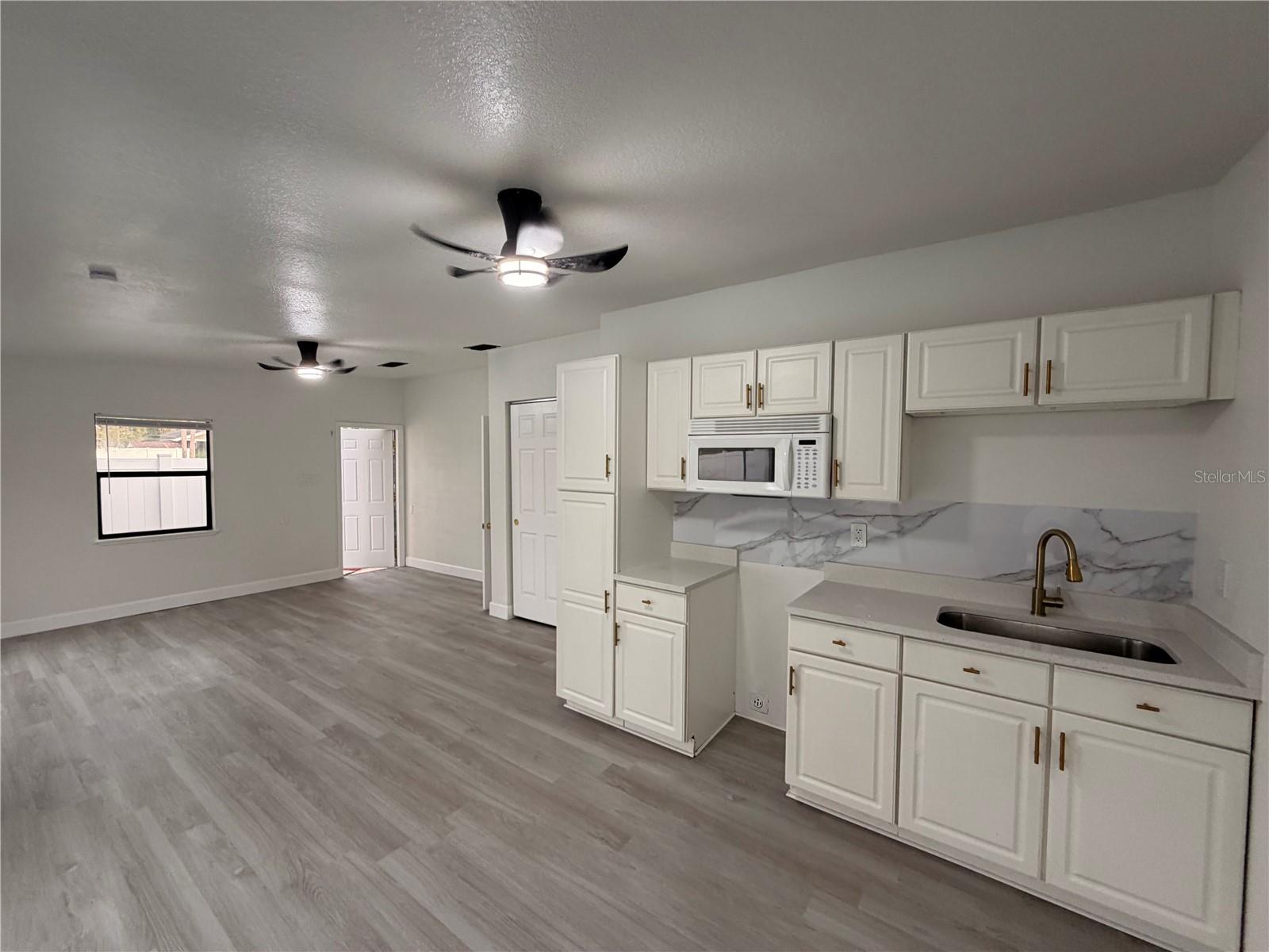 PARKWOOD VILLAGE - Residential