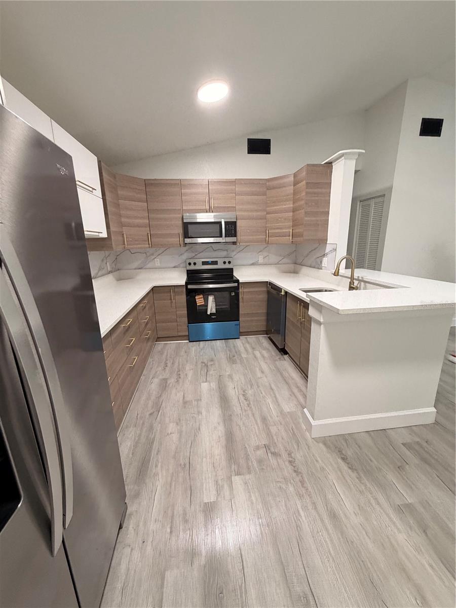 PARKWOOD VILLAGE - Residential