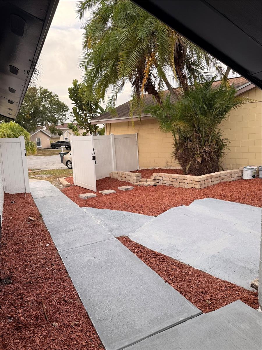 PARKWOOD VILLAGE - Residential