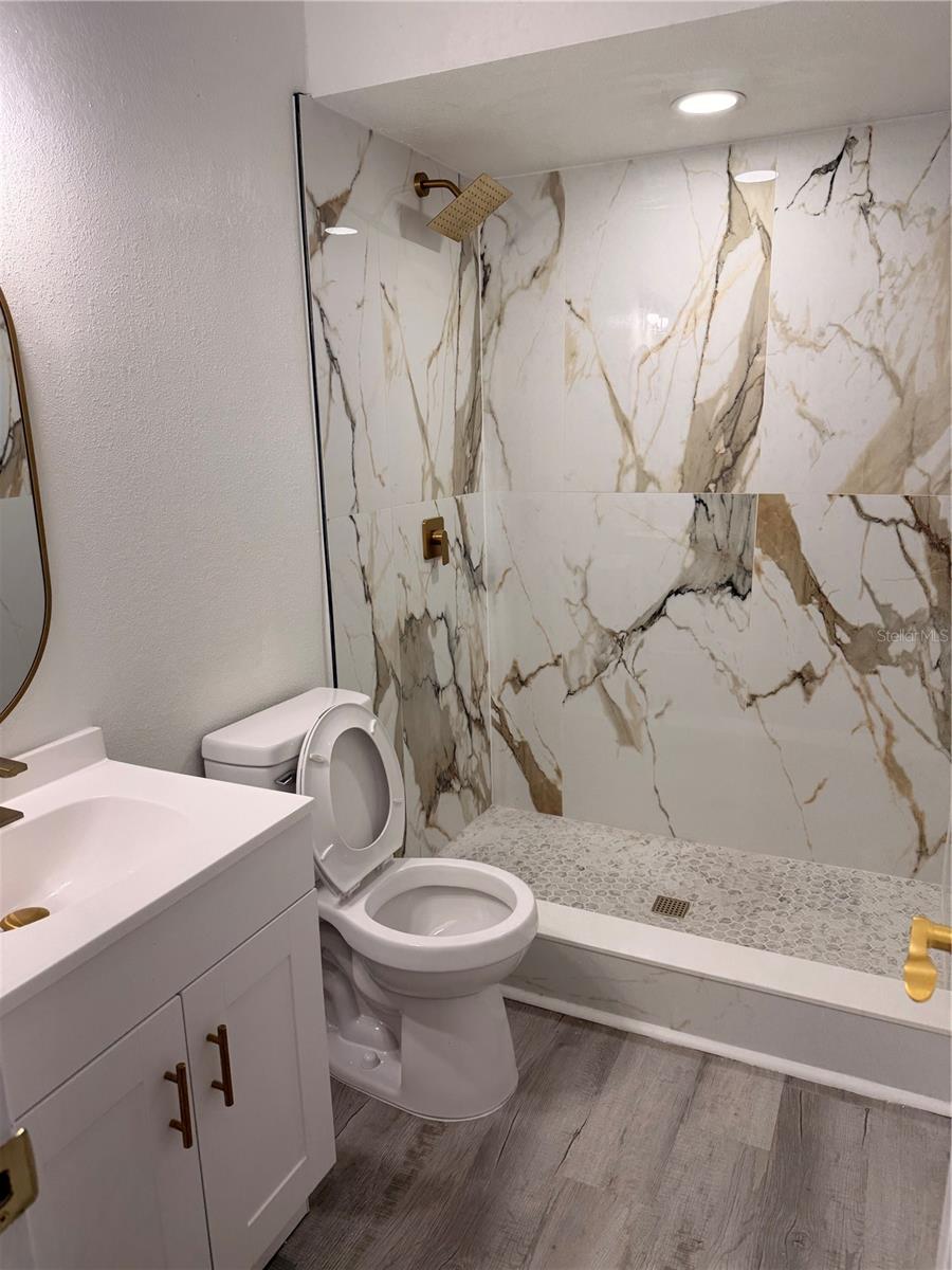 PARKWOOD VILLAGE - Residential