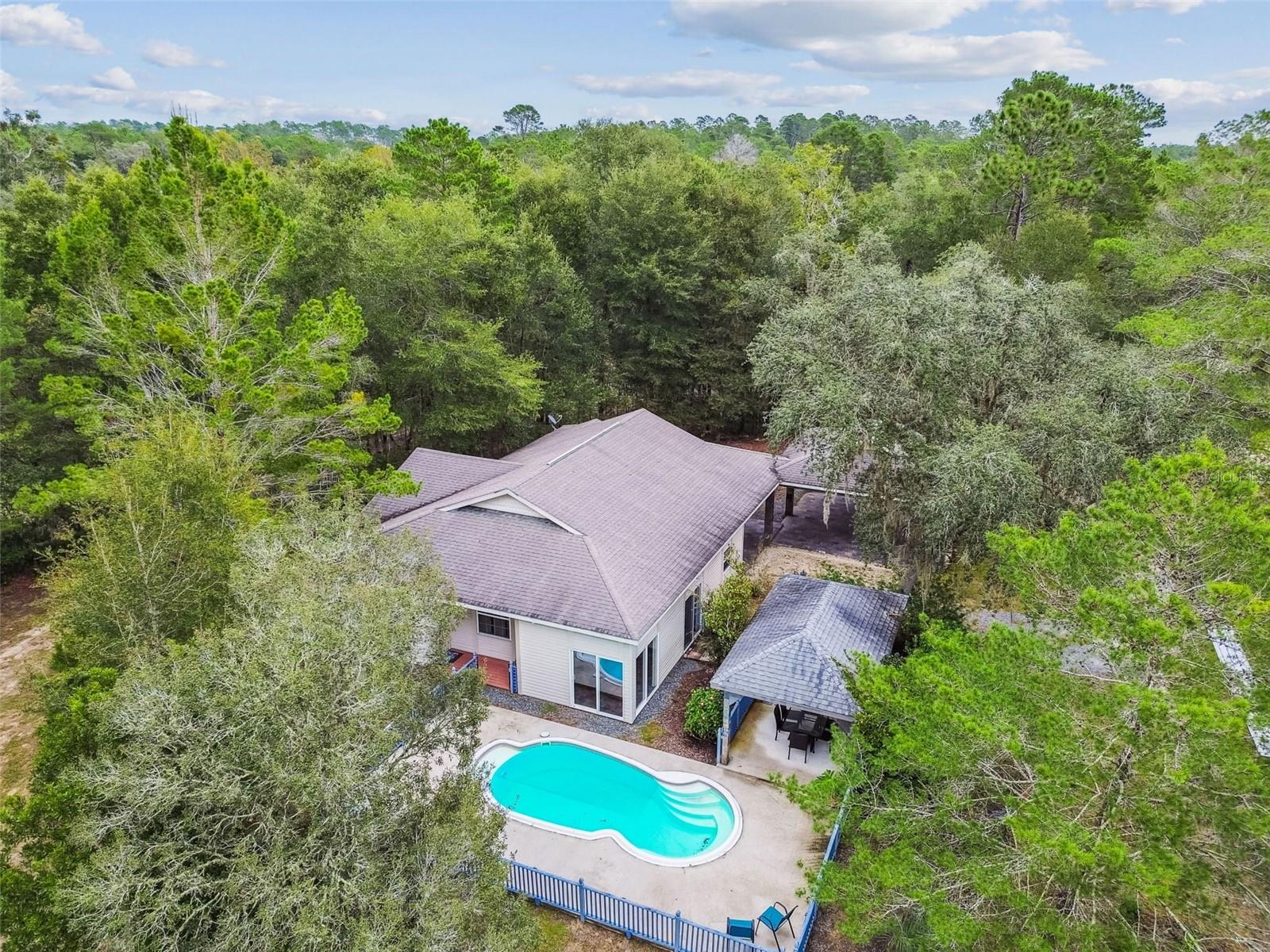 DEER HAVEN ESTATE UNREC - Residential Lease