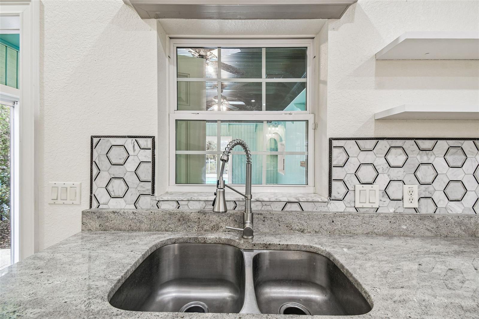 DEER HAVEN ESTATE UNREC - Residential Lease