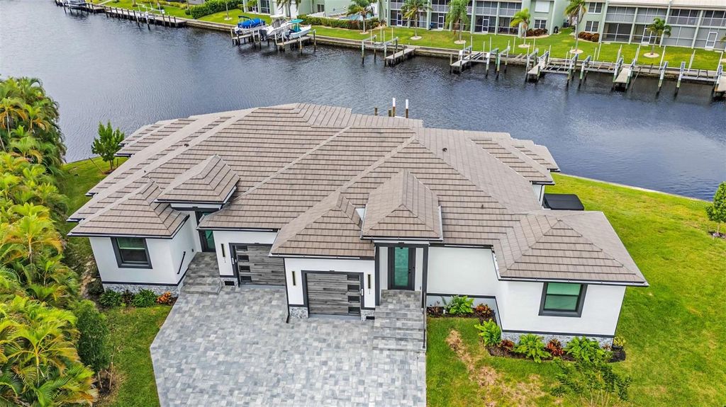 Photo of 1327 Wesley Drive, Punta Gorda, FL 33950 (MLS # A4681764)