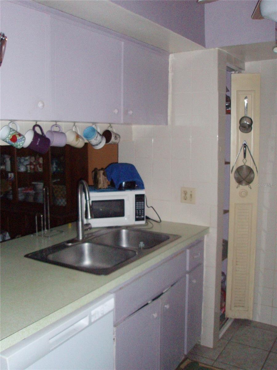 ROYAL PINES CONDO - Residential