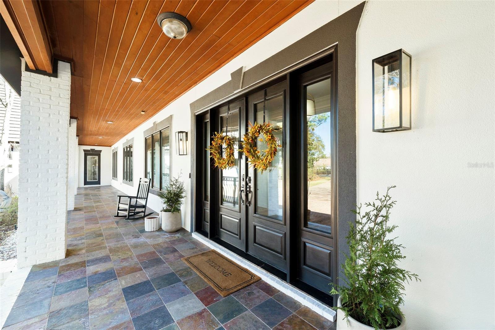 410 WINDJAMMER COURT