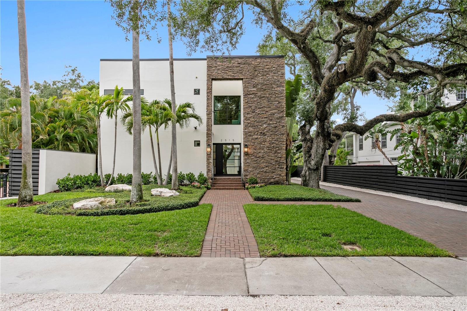 2515 W SHELL POINT ROAD