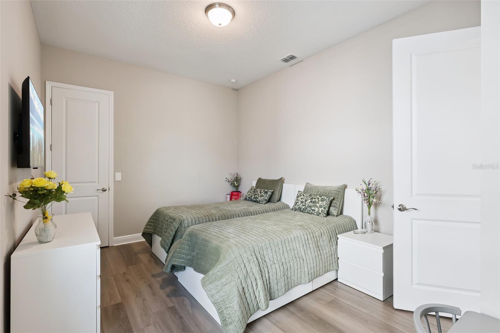 SILVERLEAF RESERVE AT HAMLIN PHASE - Residential