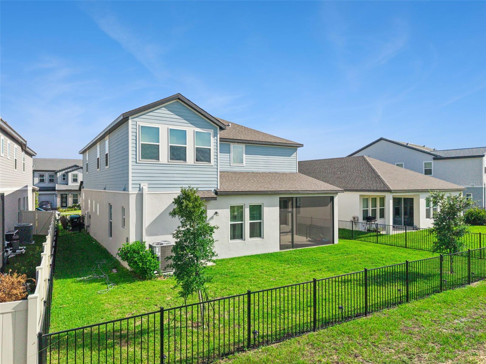 SILVERLEAF RESERVE AT HAMLIN PHASE - Residential