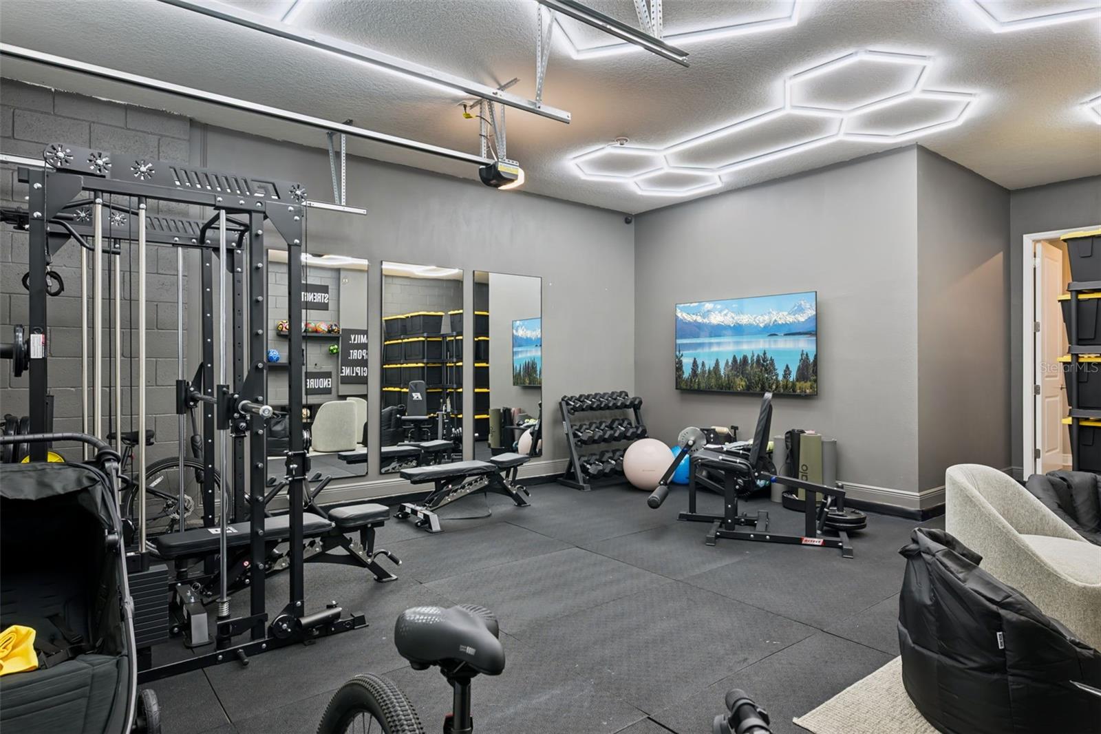 SILVERLEAF RESERVE AT HAMLIN PHASE - Residential