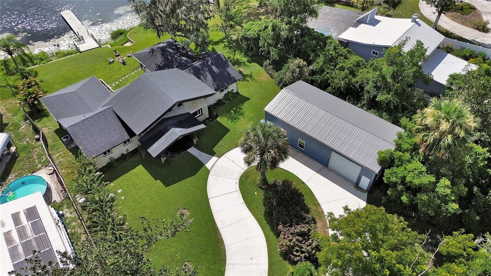 LAKE RUBY &AND LAKE BYRON - Residential