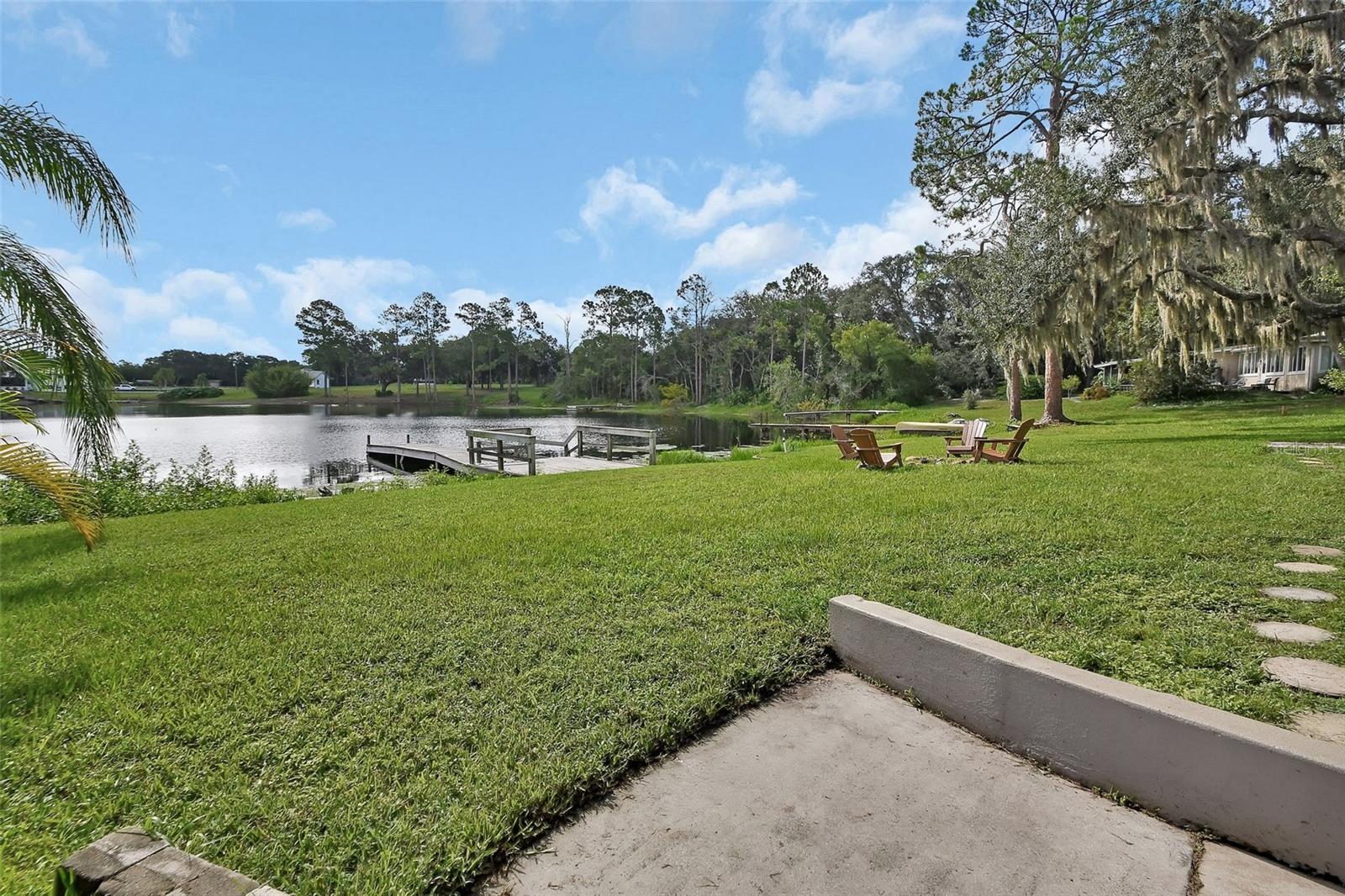 LAKE RUBY &AND LAKE BYRON - Residential