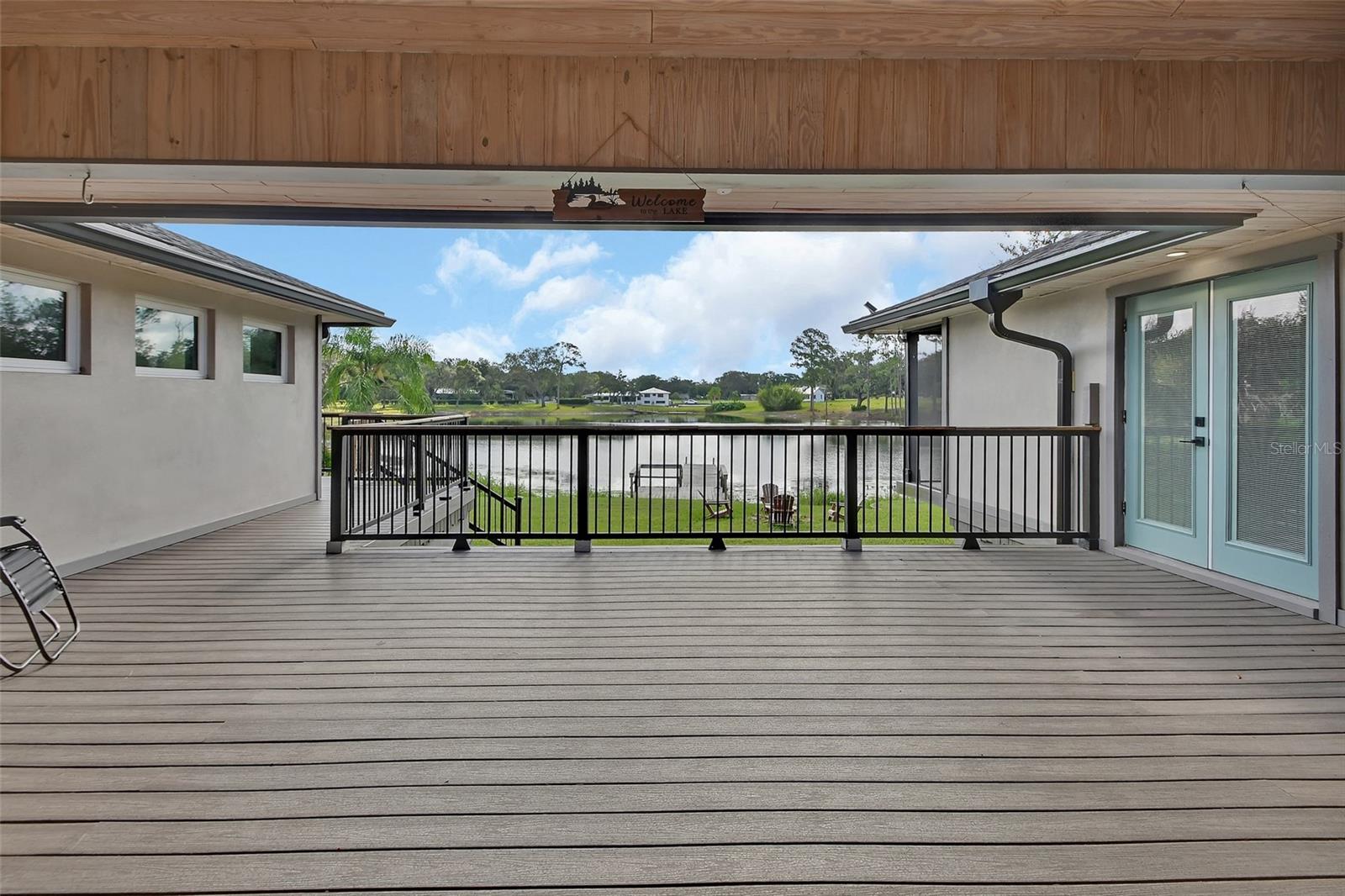 LAKE RUBY &AND LAKE BYRON - Residential