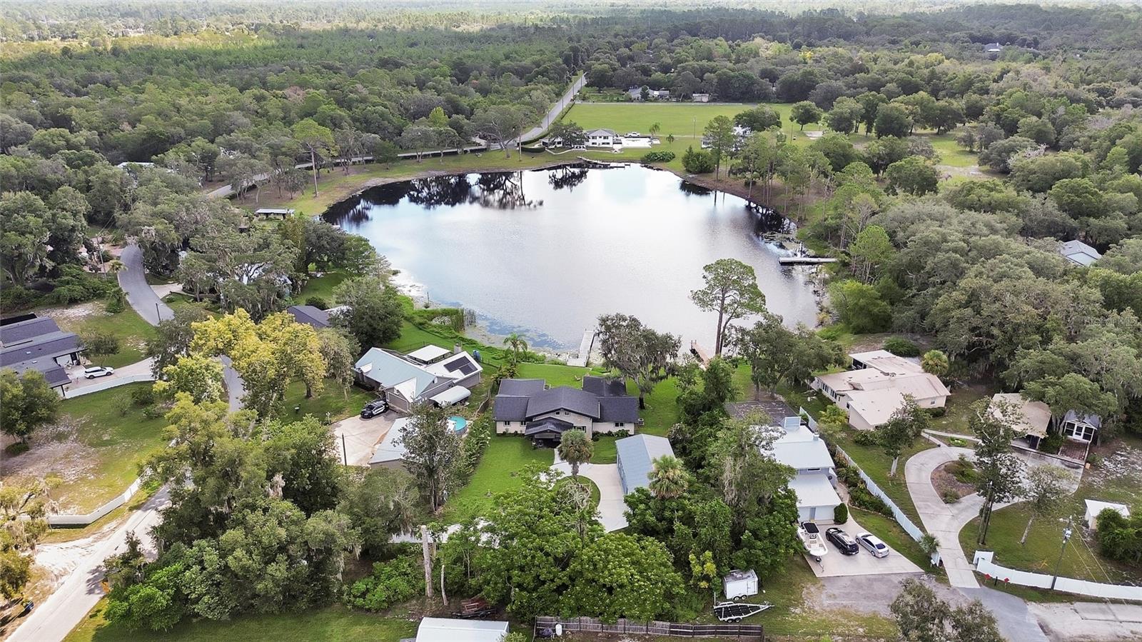 LAKE RUBY &AND LAKE BYRON - Residential
