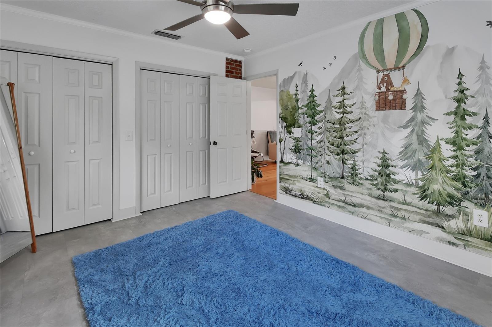 LAKE RUBY &AND LAKE BYRON - Residential