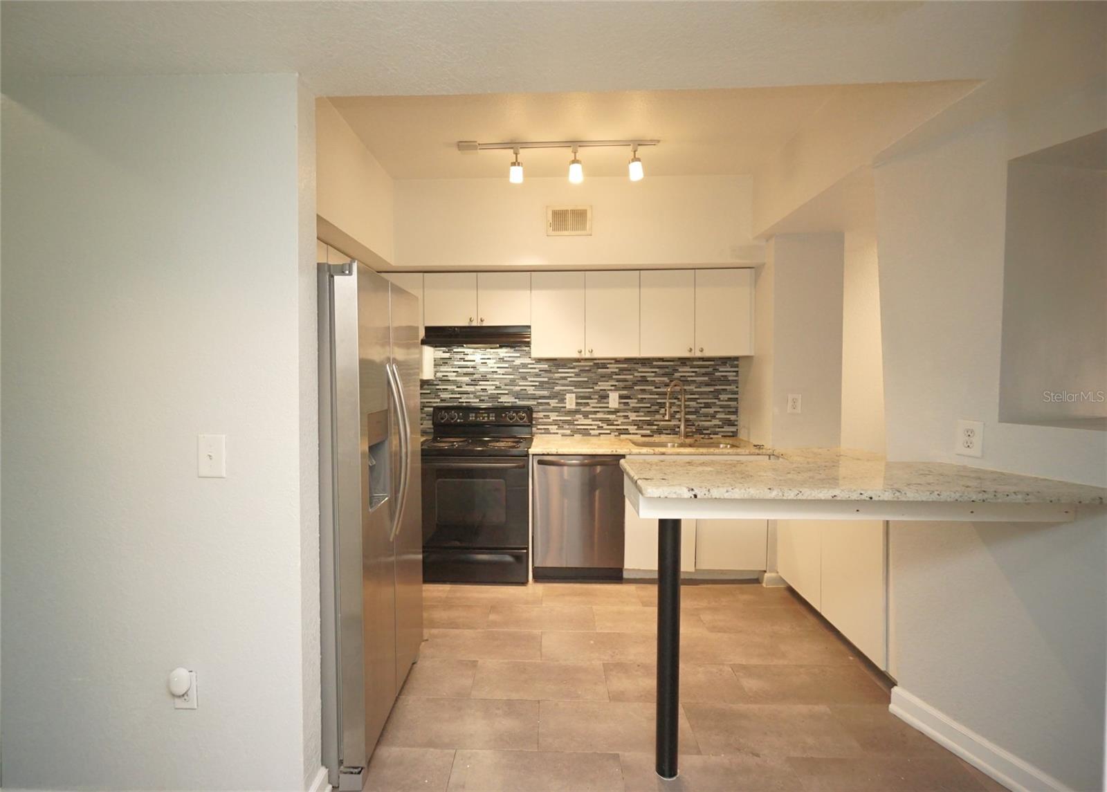 THE MADISON AT SOHO II CONDO - Residential Lease