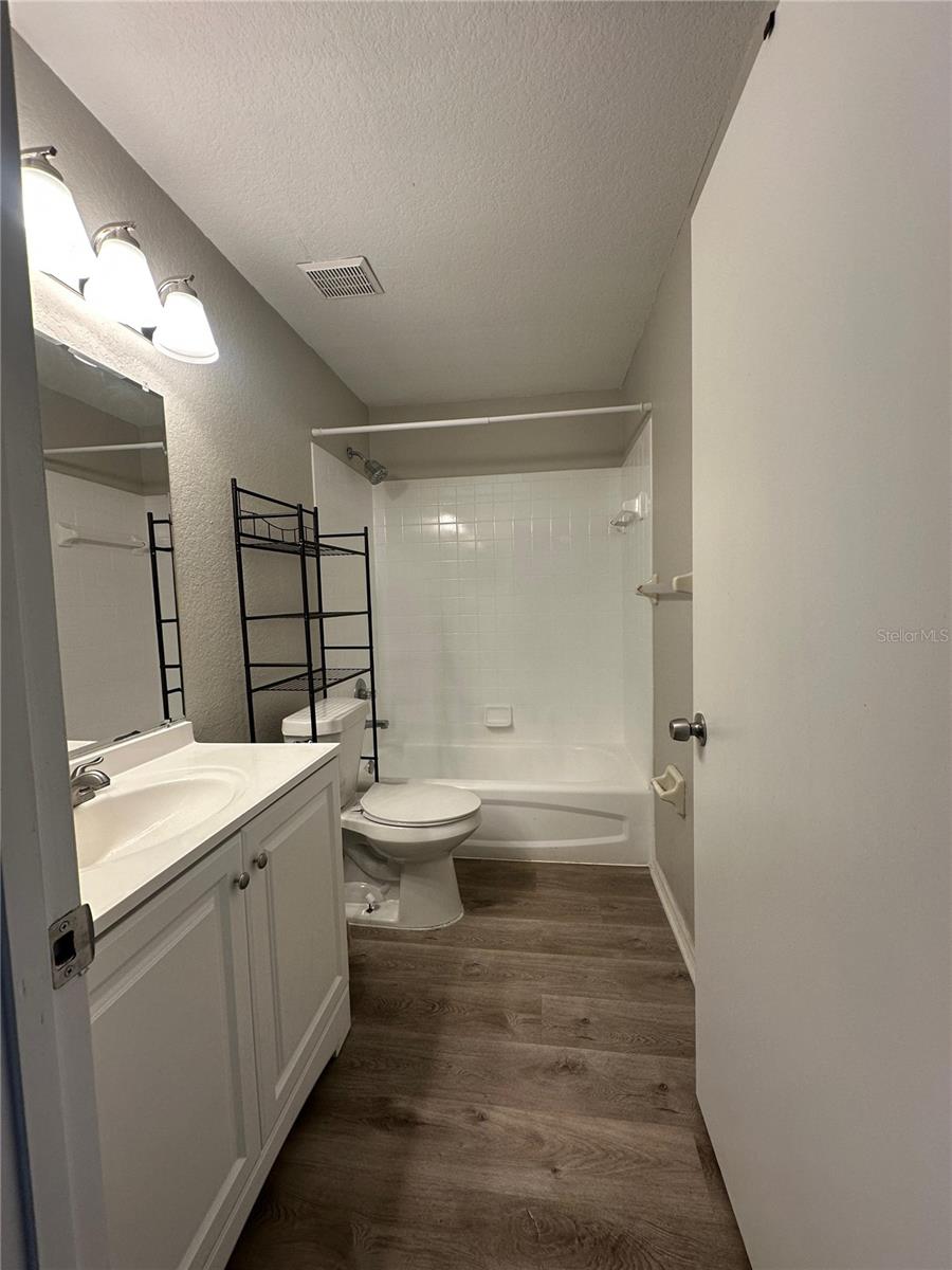 COUNTRY HILLS UNIT TWO D - Residential