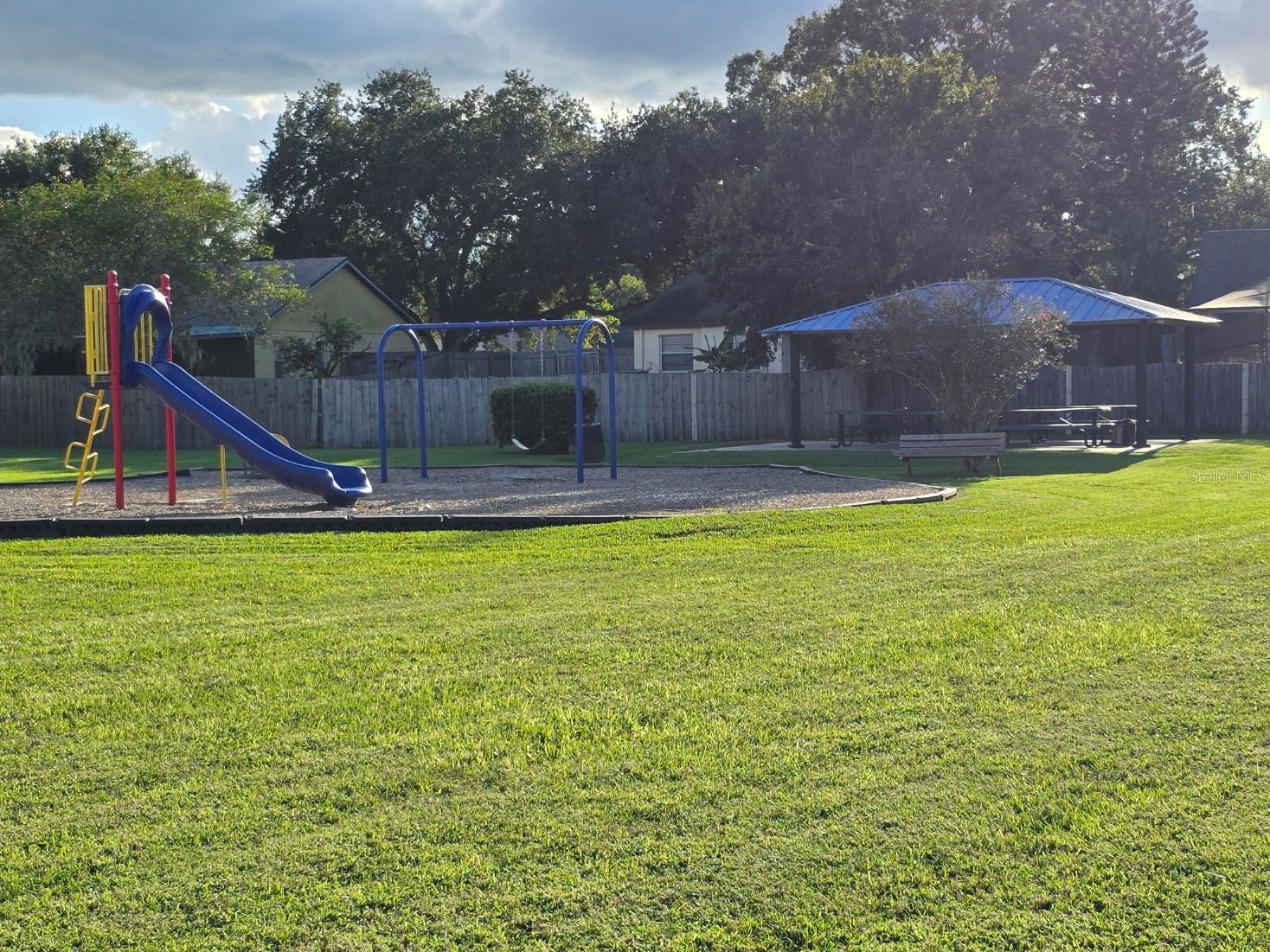 COUNTRY HILLS UNIT TWO D - Residential