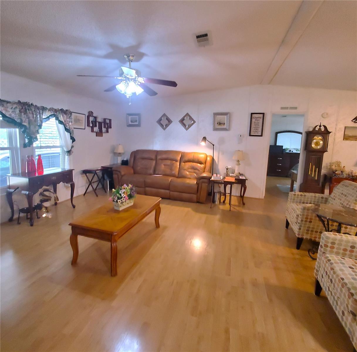 MOBILE HOME MDWS - Residential