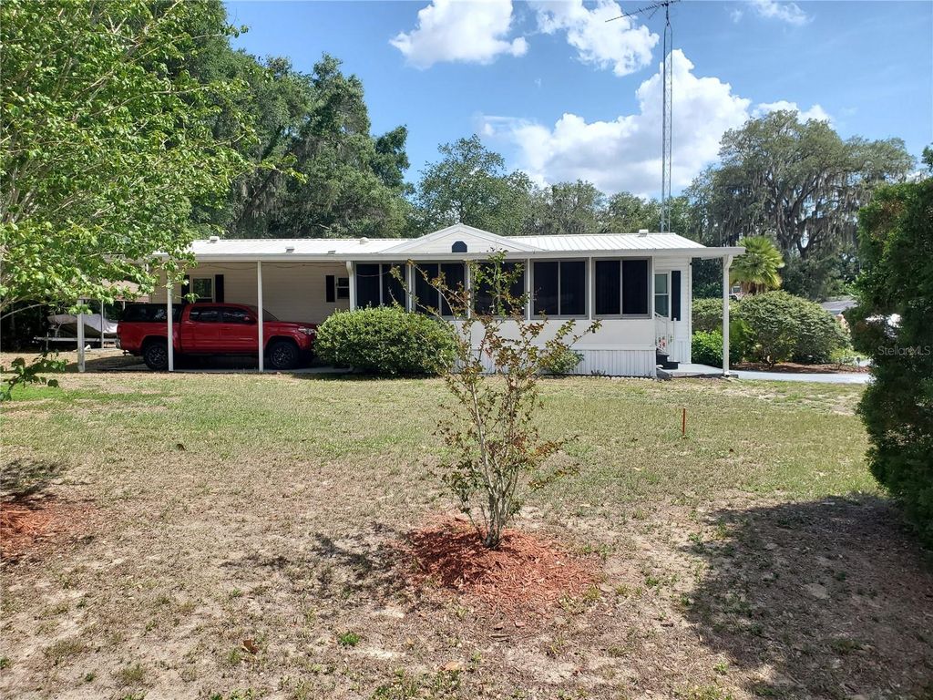 Photo of 9990 SE 167th Place, Summerfield, FL 34491 (MLS # G5112834)