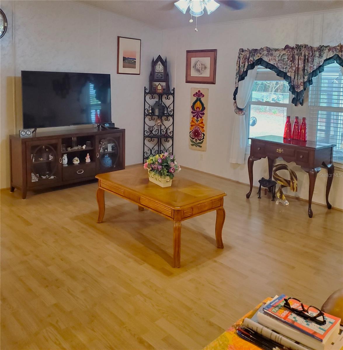 MOBILE HOME MDWS - Residential