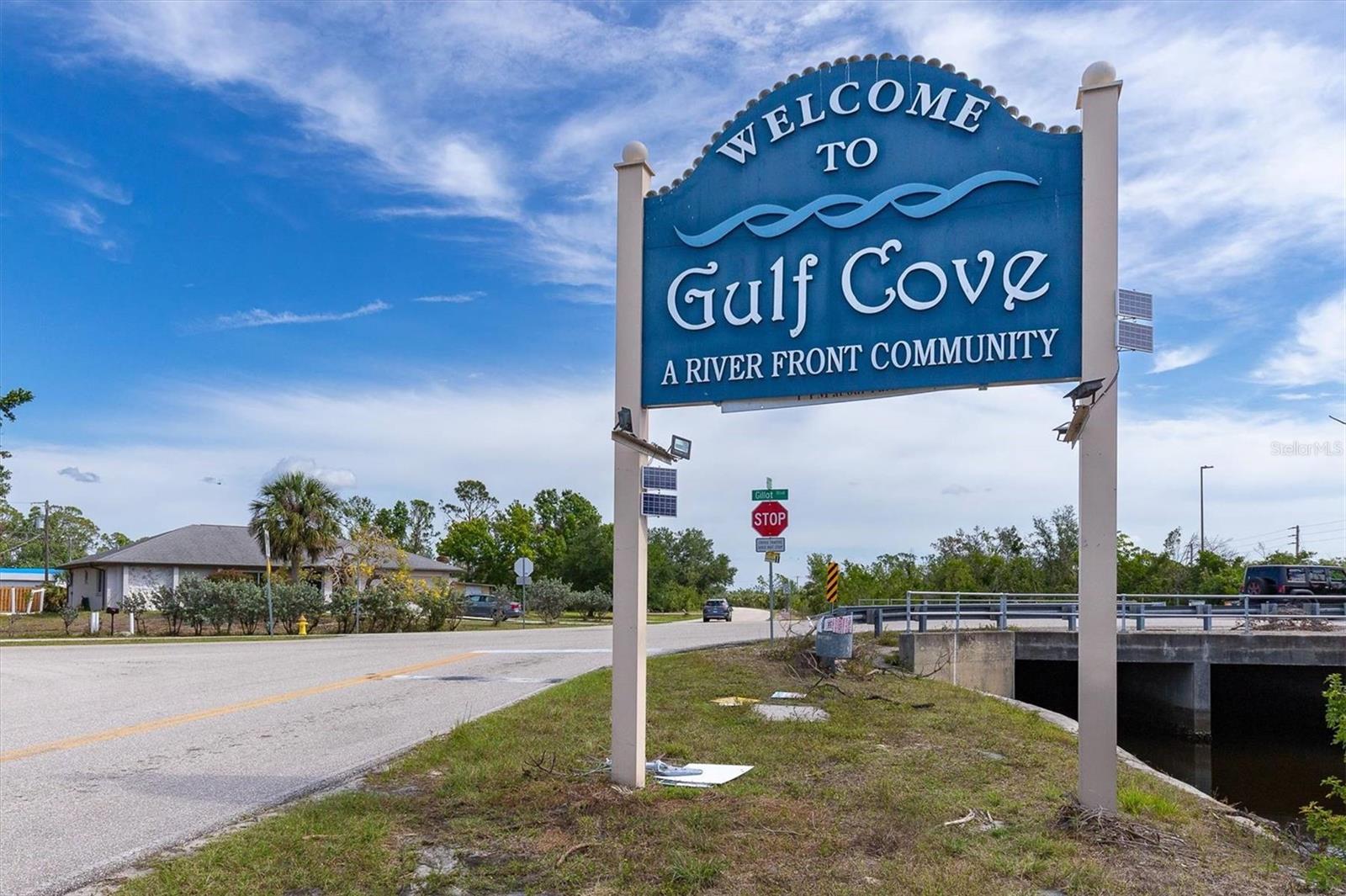 PORT CHARLOTTE SEC 060 - Land