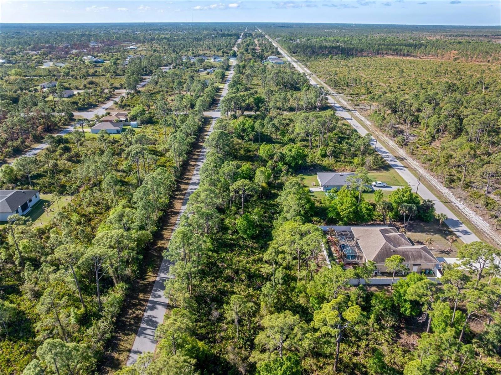 PORT CHARLOTTE SEC 060 - Land