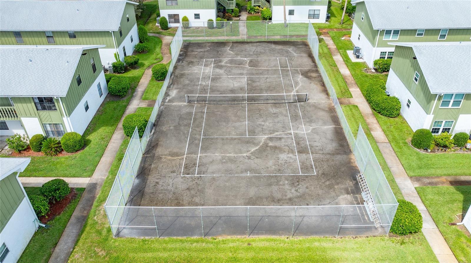 HOLLY SQUARE CONDO - Residential